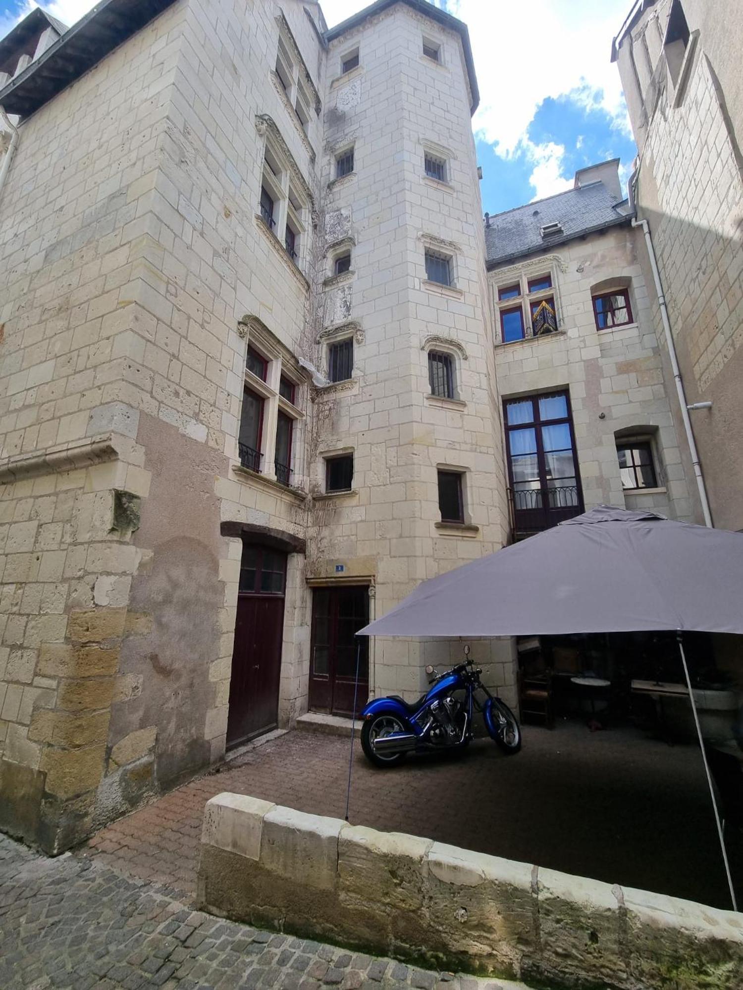 Apartamento L'Echappee Moderne Chinon Exterior foto